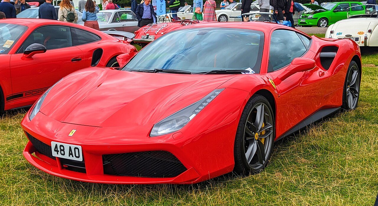 Ferrari 488 GTB Купе
