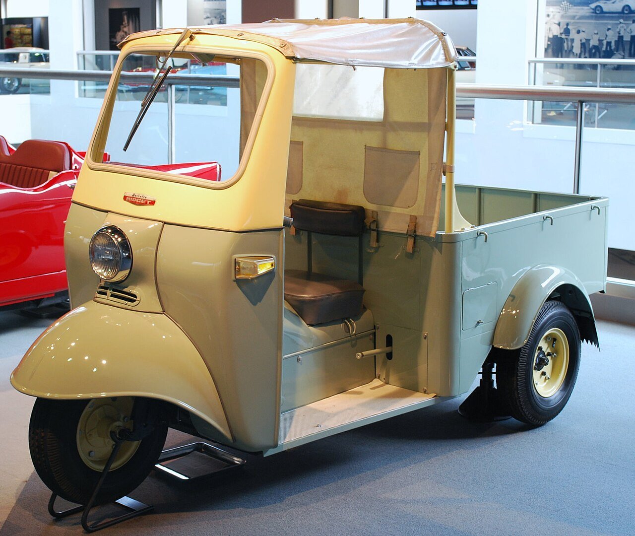 Daihatsu Midget II Микровэн