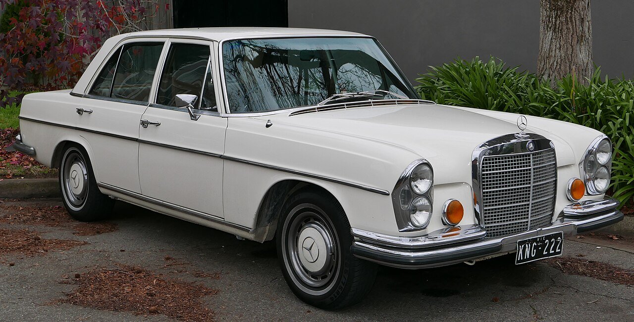 Mercedes W108 Седан