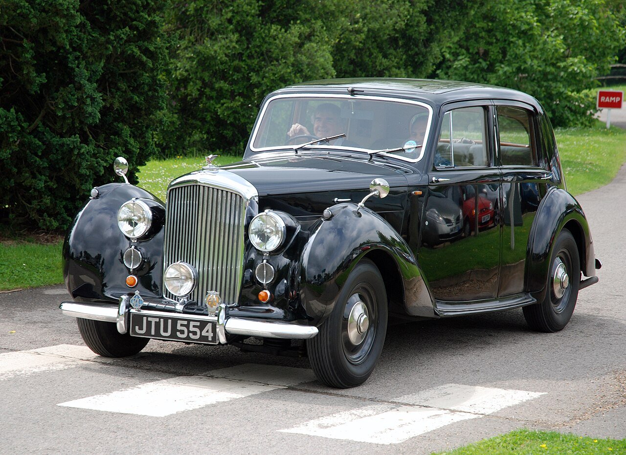 Bentley Mark VI Седан