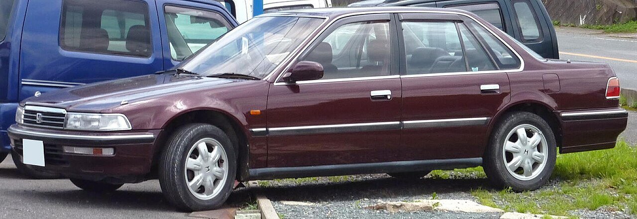 Honda Ascot Innova Седан