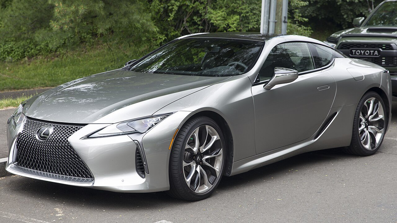 Lexus LC Купе