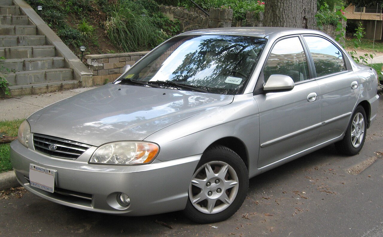 KIA Spectra Хэтчбек (5 дв.)