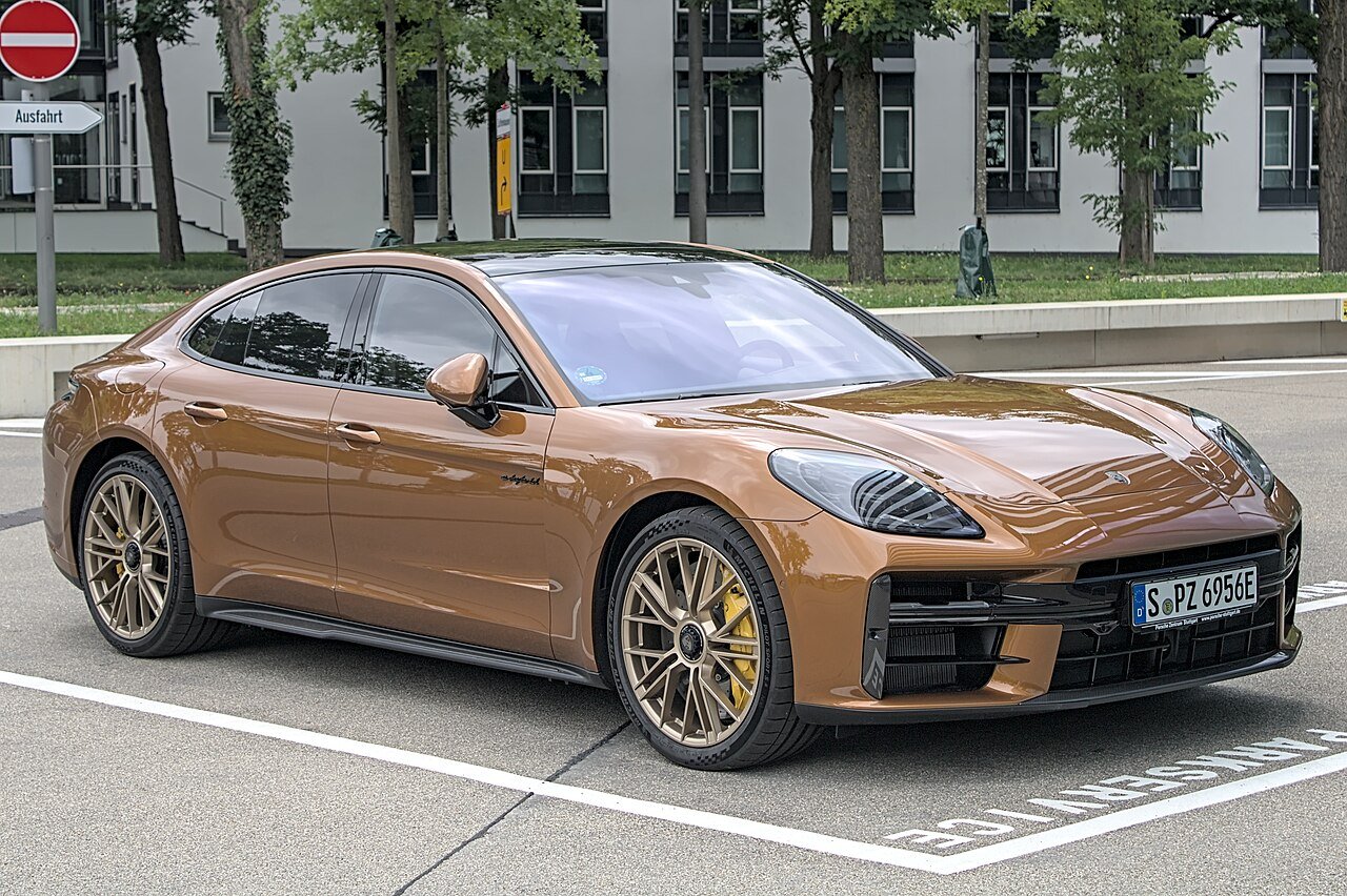 Porsche Panamera Фастбек (5 дв.)