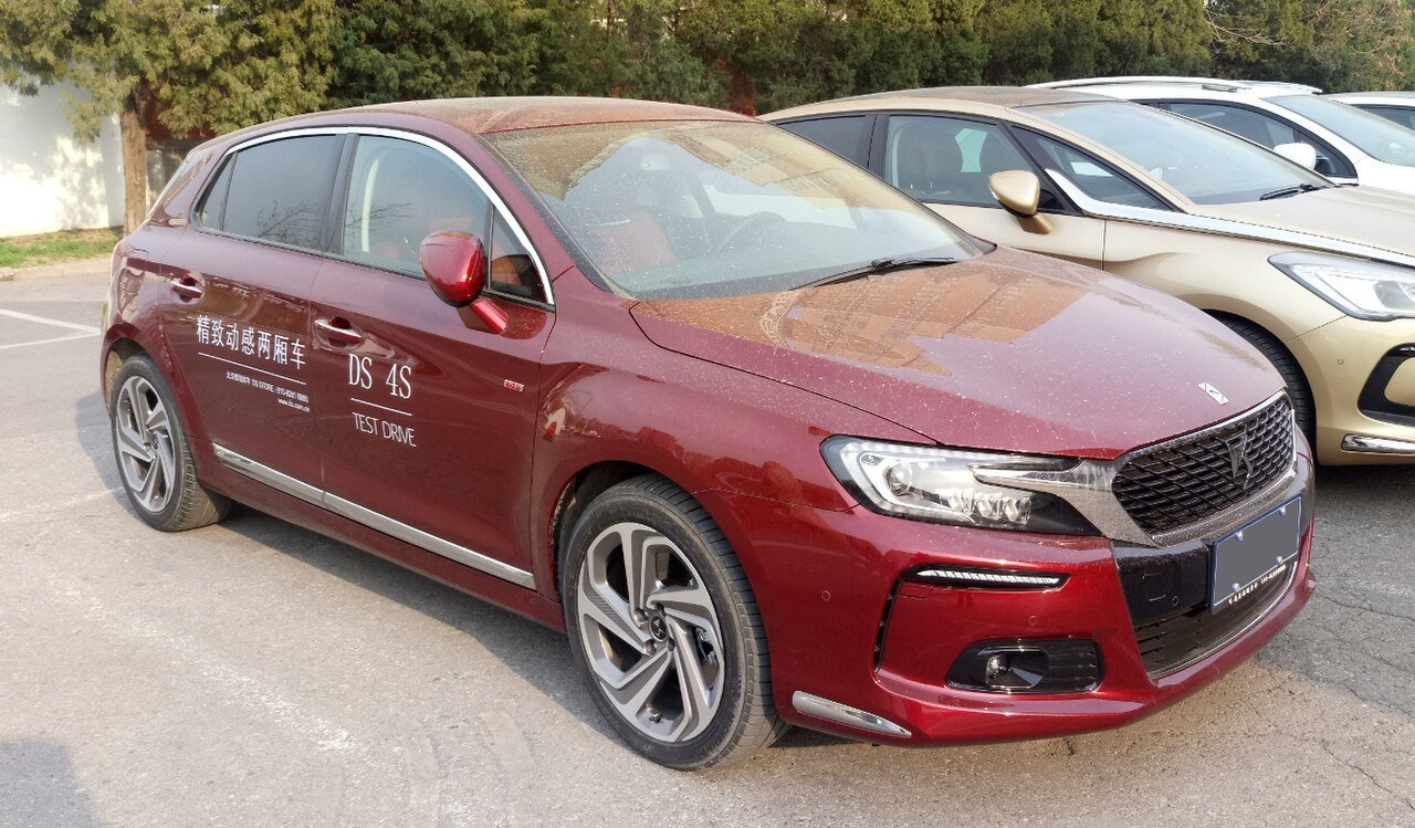 DS 4S Хэтчбек (5 дв.)