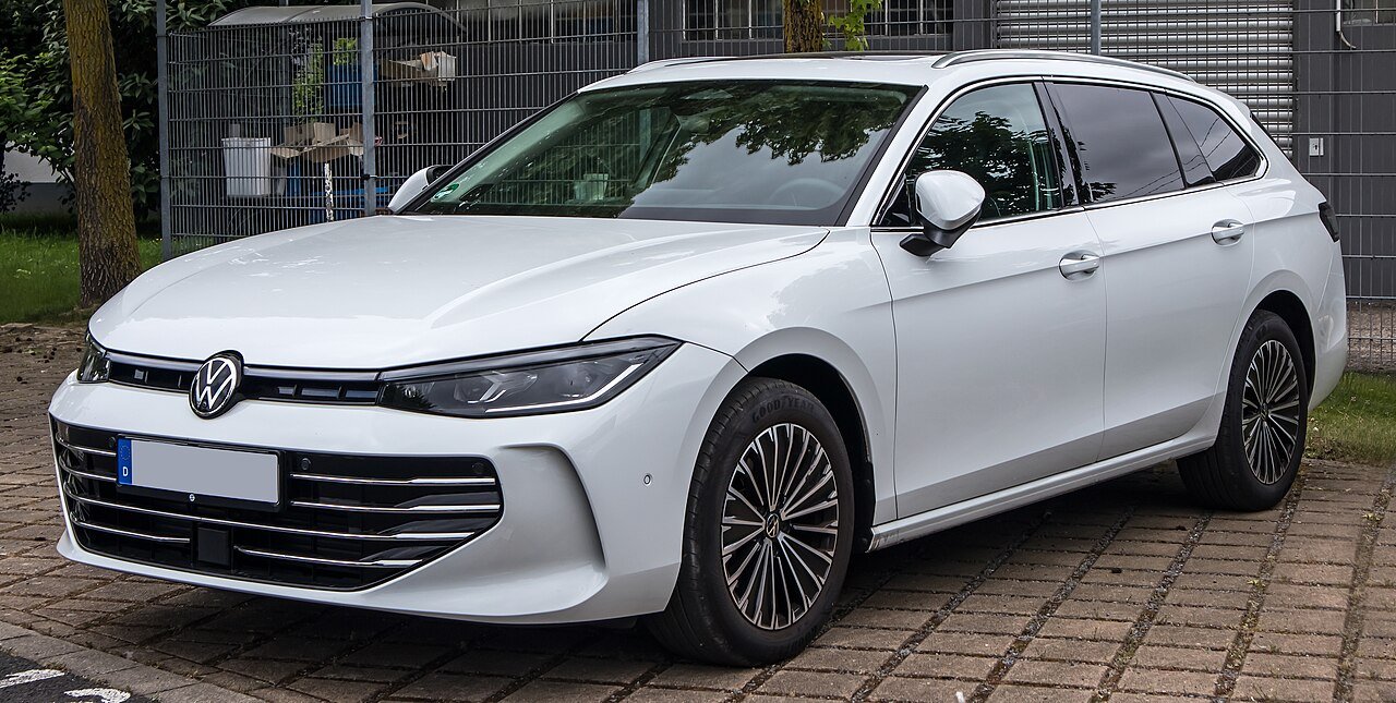 Volkswagen Passat Универсал (5 дв.)