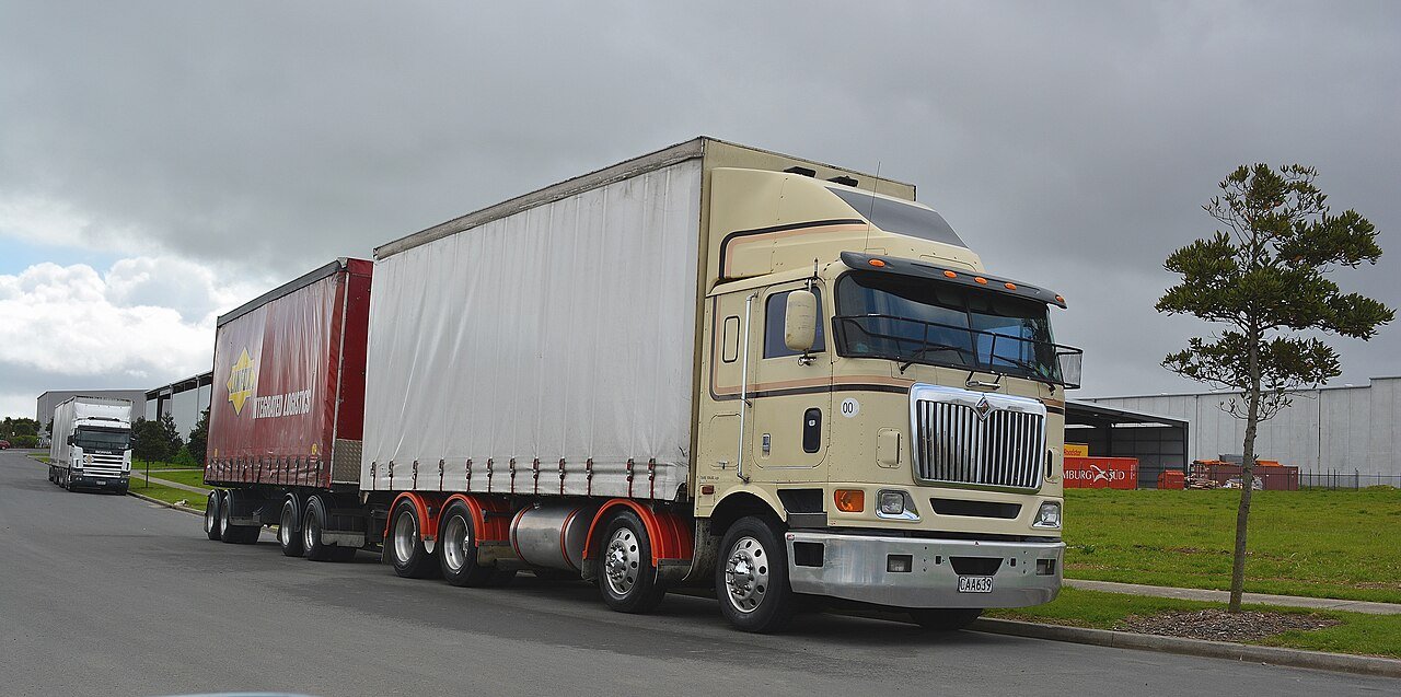 International 9000 Series Тягач