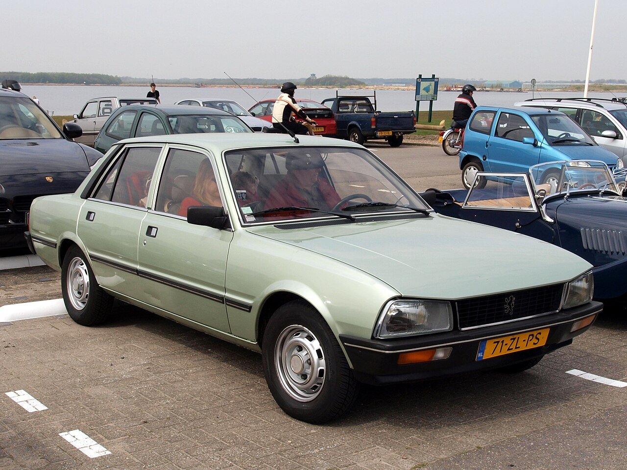 Peugeot 505 Универсал (5 дв.)
