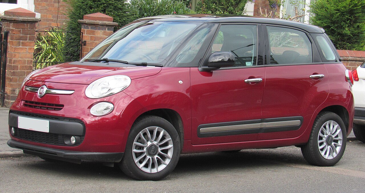Fiat 500L Микровэн