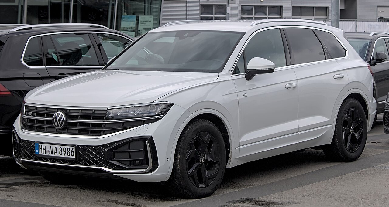 Volkswagen Touareg Внедорожник (5 дв.)