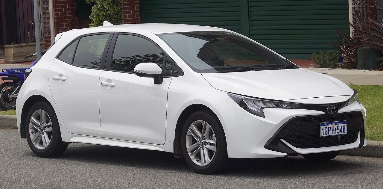 Toyota Corolla Универсал (5 дв.)