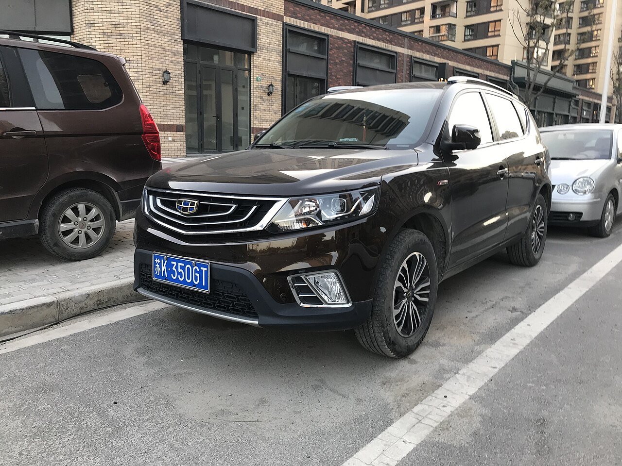 Geely Emgrand X7 Внедорожник (5 дв.)