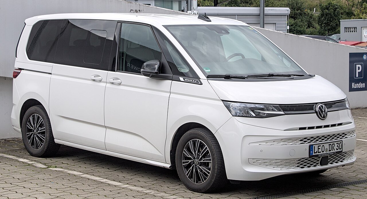Volkswagen Multivan Минивэн
