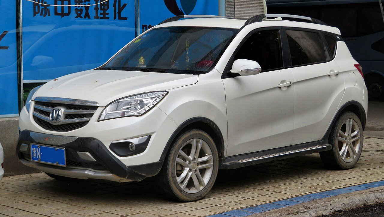 Changan CS35 Внедорожник (5 дв.)