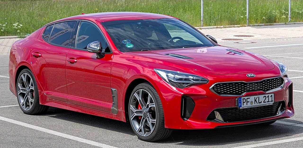 KIA Stinger Лифтбек (5 дв.)