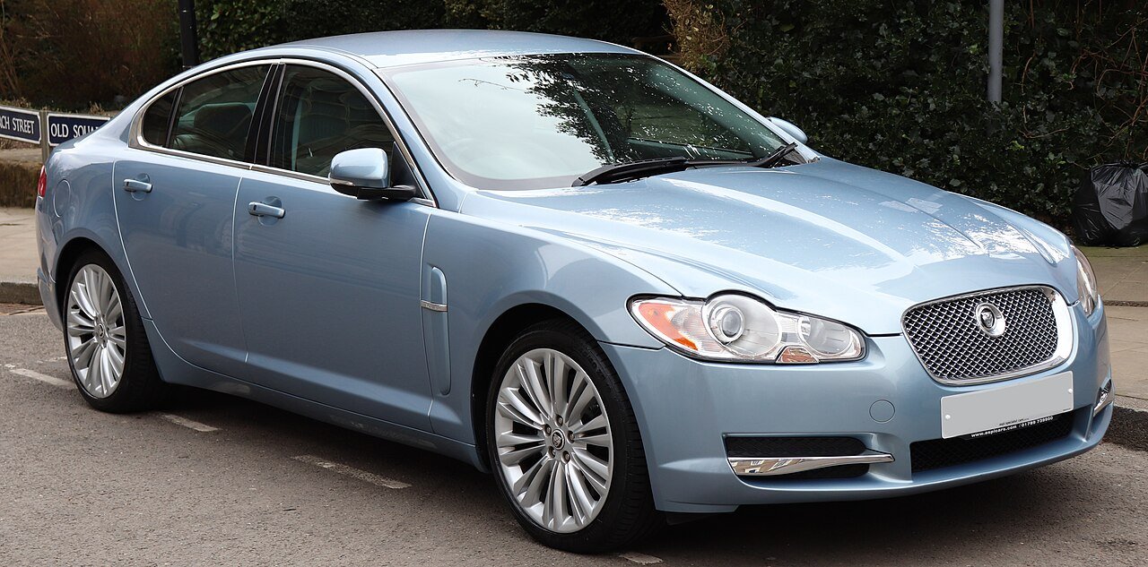 Jaguar XF Седан
