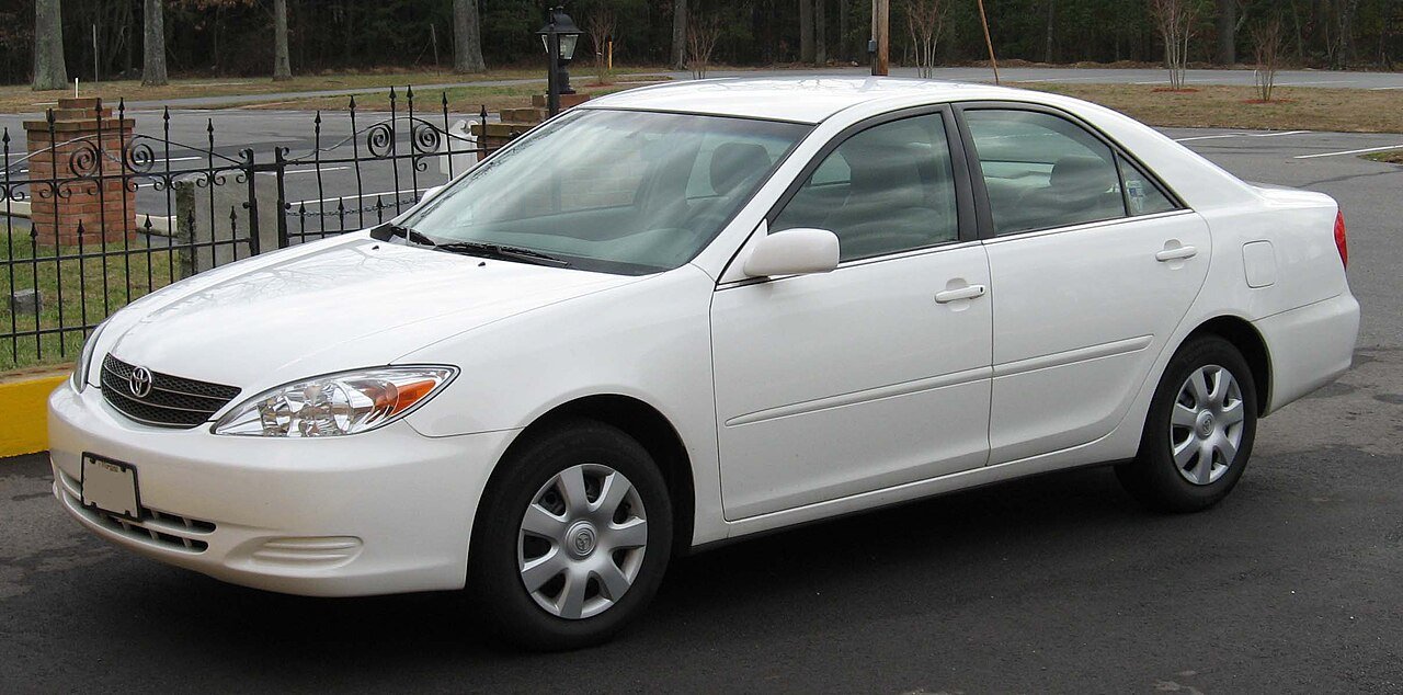 Toyota Camry Седан