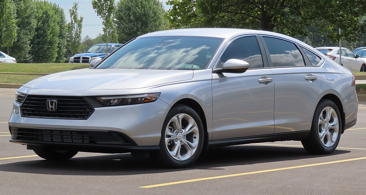 Honda Accord 2012 Sedan — характеристики — Автонавигатор