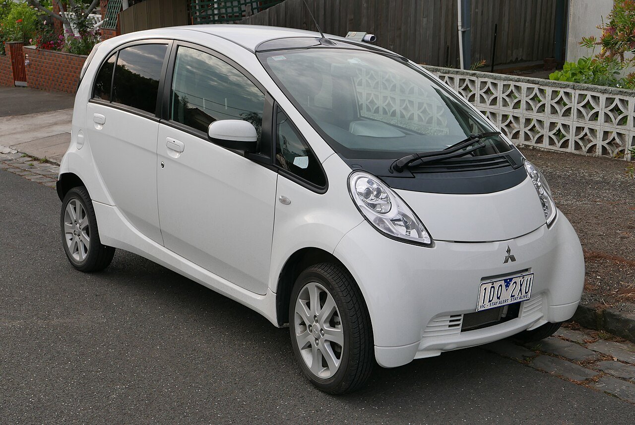 Mitsubishi i-MiEV Хэтчбек (5 дв.)