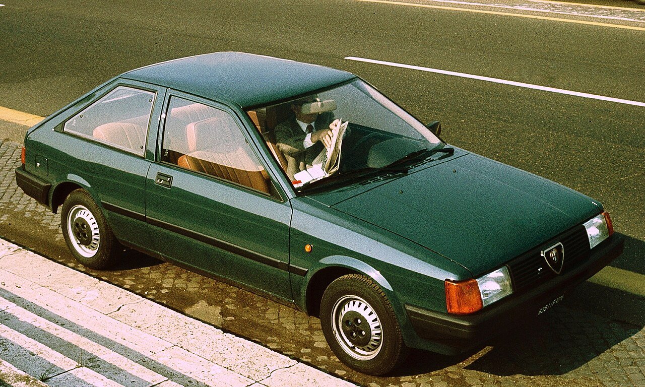 Alfa Romeo Arna Хэтчбек (5 дв.)