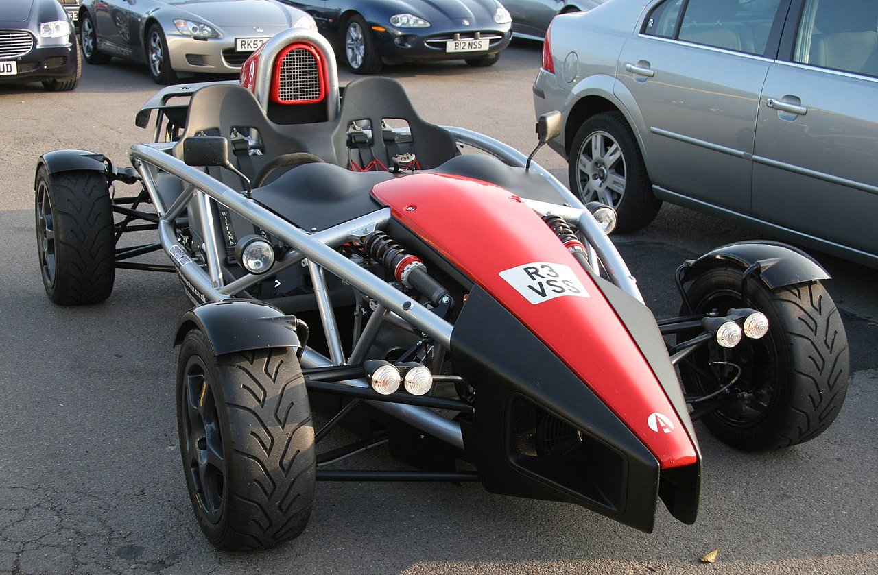 Ariel Atom Родстер