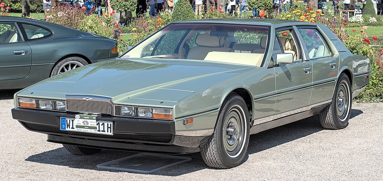 Aston Martin Lagonda Универсал (5 дв.)