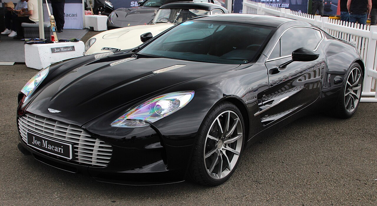 Aston Martin One 77 Купе