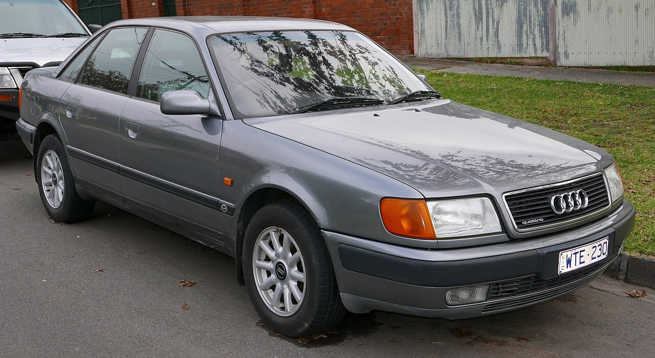 Audi 100 Универсал (5 дв.)