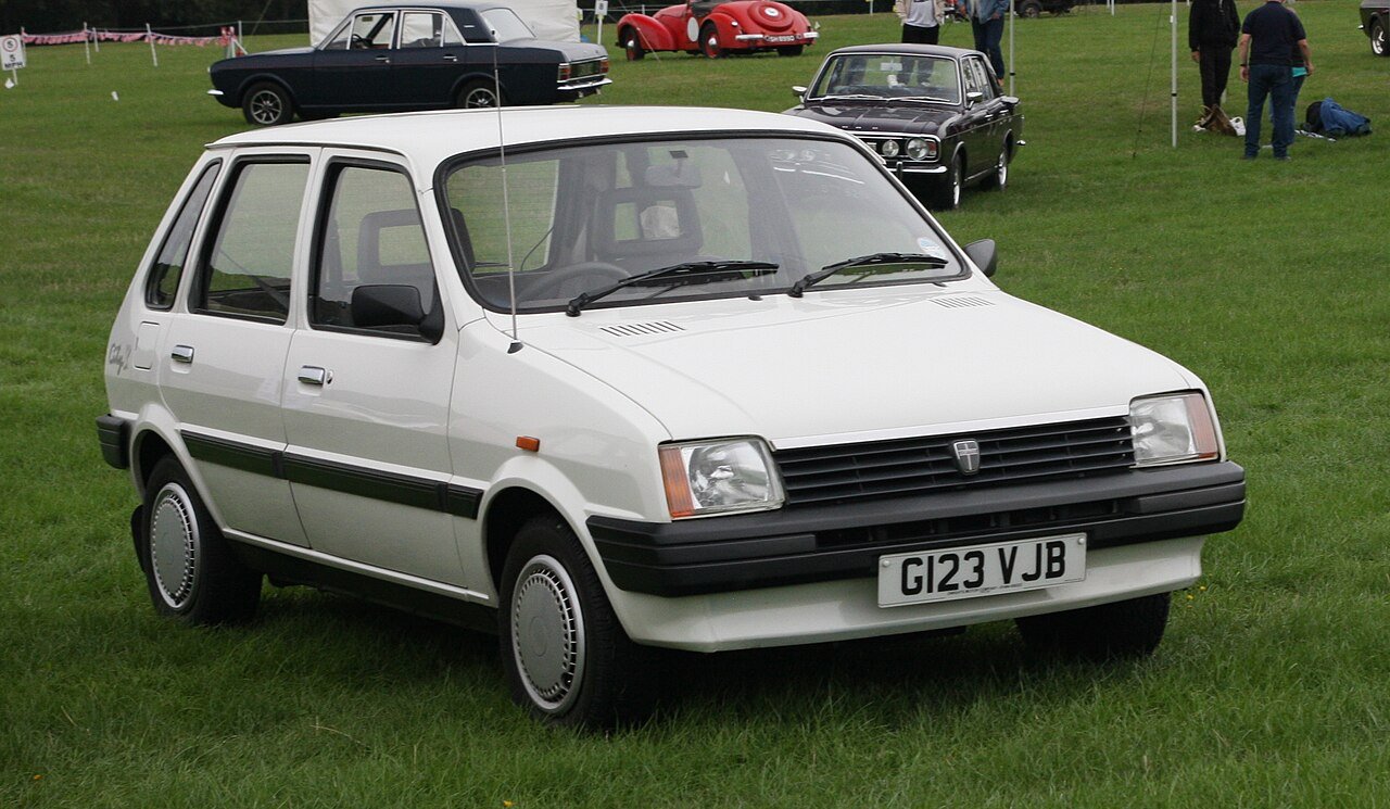 Austin Metro Хэтчбек (3 дв.)