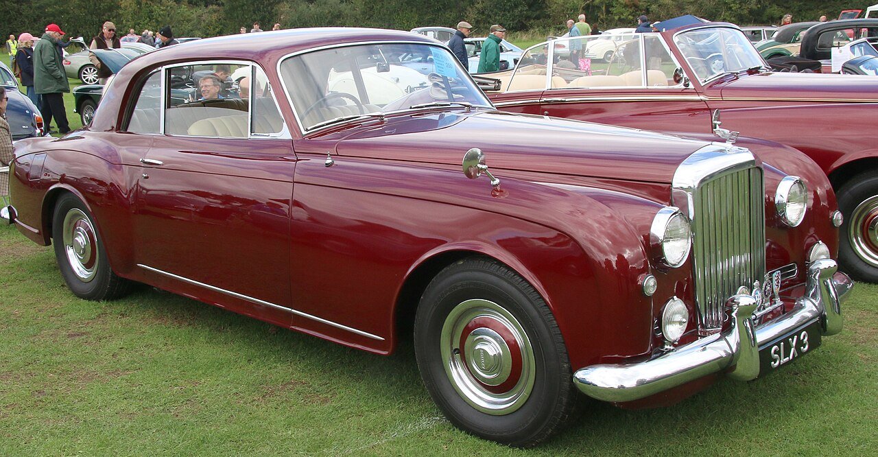 Bentley Continental Купе