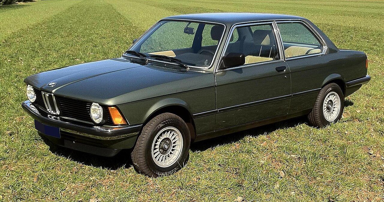 BMW 3 Series Седан (2 дв.)