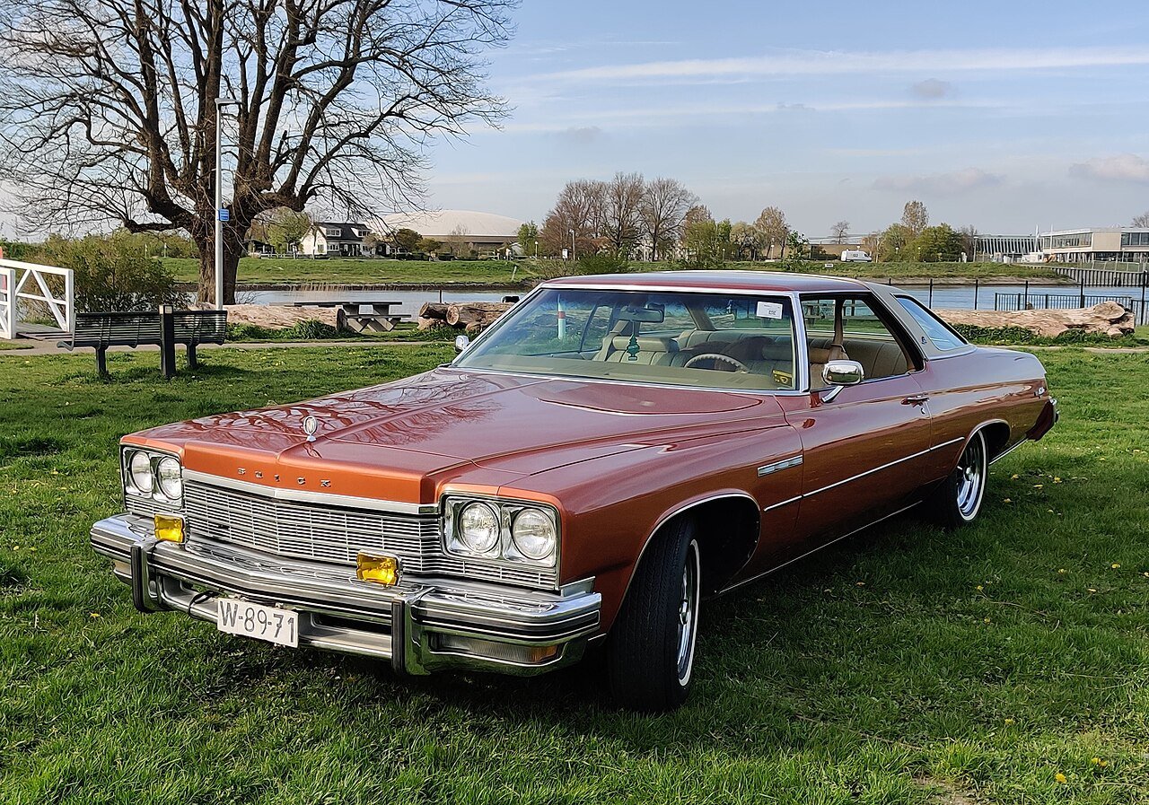 Buick LeSabre Седан