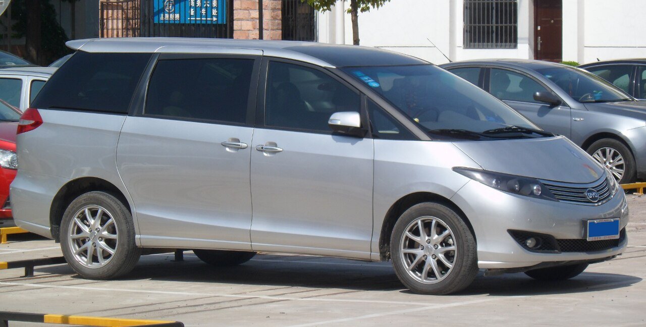 BYD M6 Минивэн