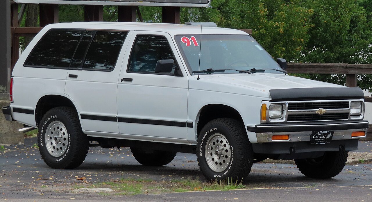 Chevrolet Blazer Внедорожник (5 дв.)