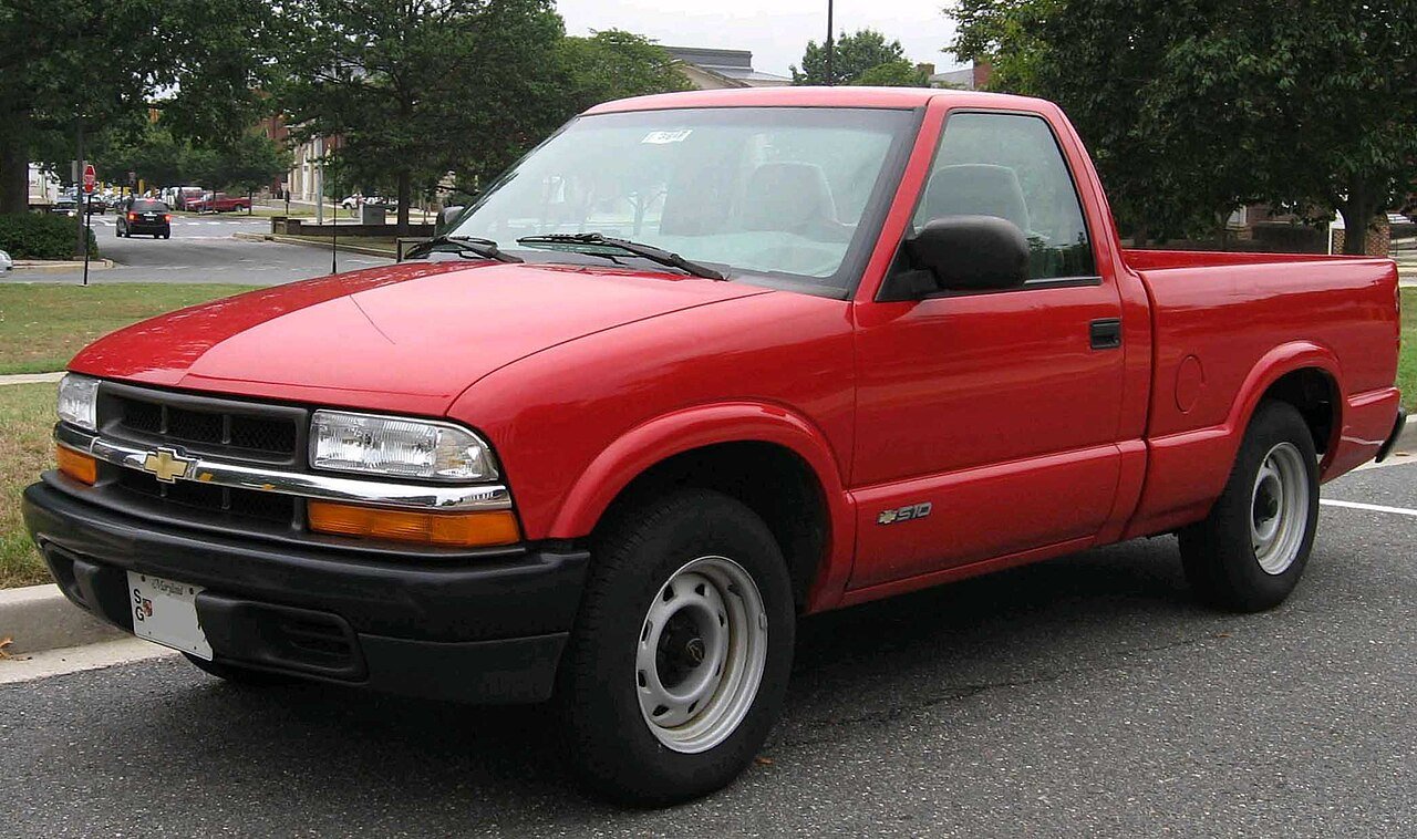 Chevrolet S-10 Пикап (4 дв.)