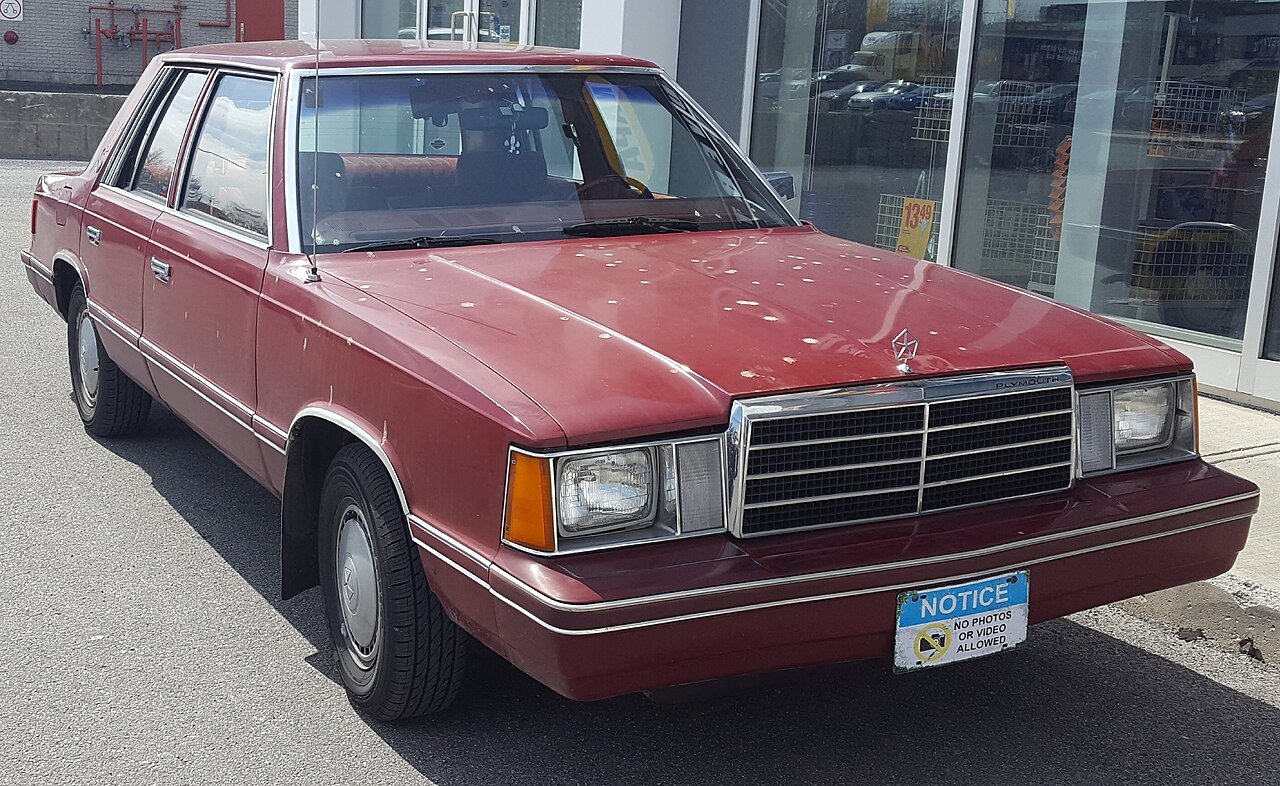 Dodge Aries Седан