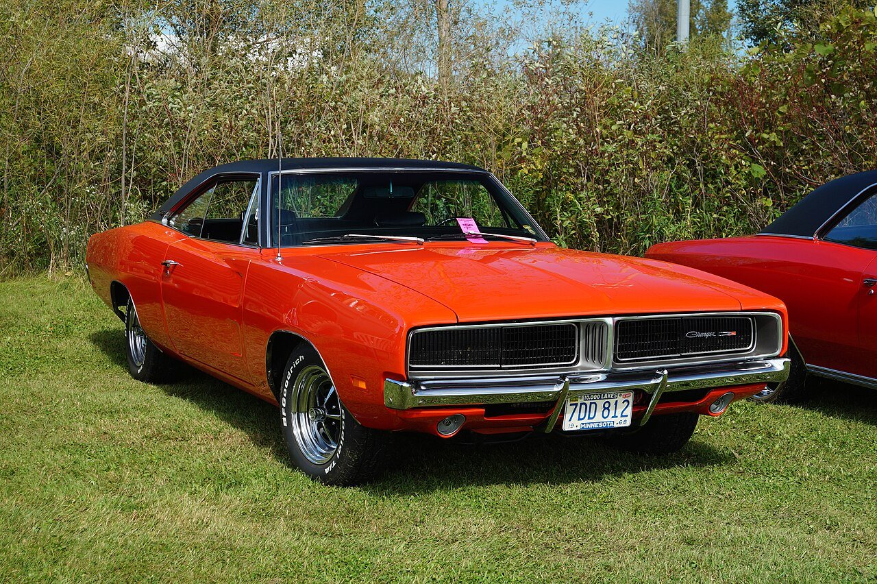 Dodge Charger Седан
