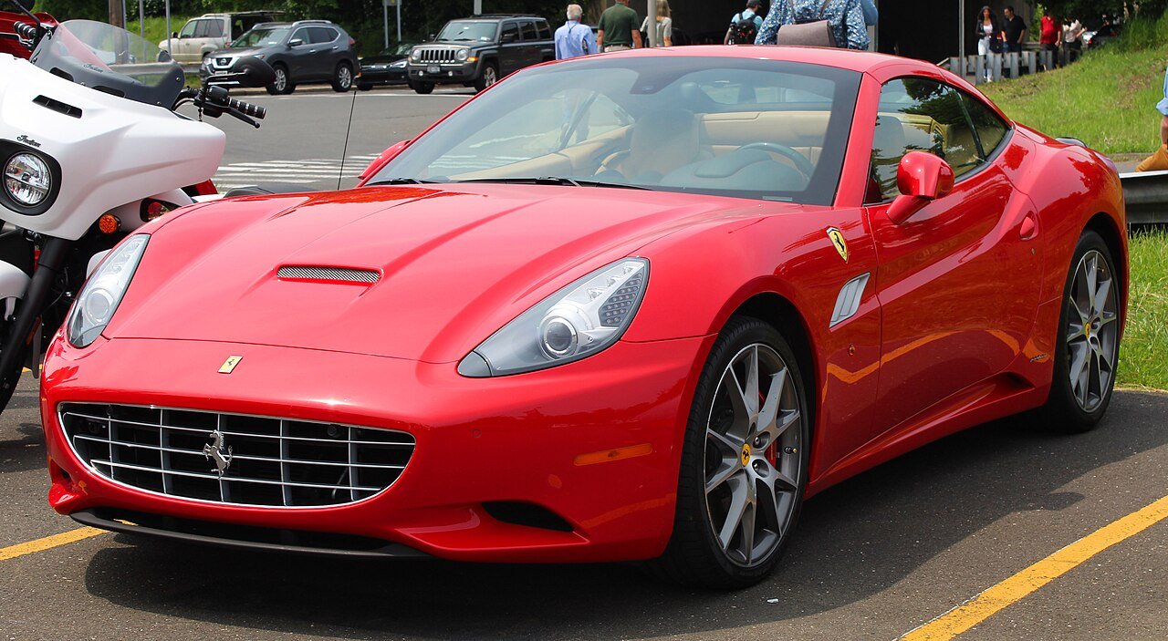 Ferrari California Кабриолет