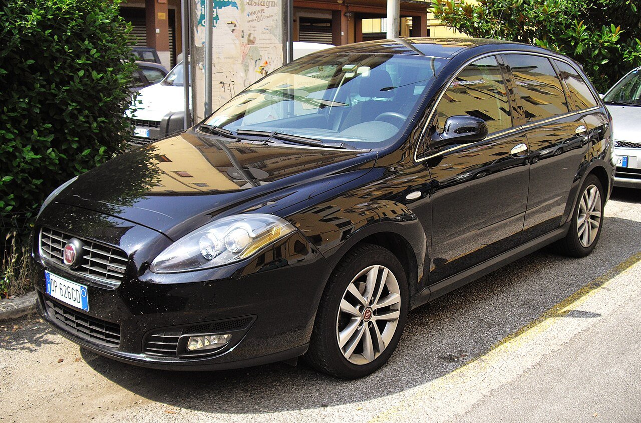 Fiat Croma Универсал (5 дв.)