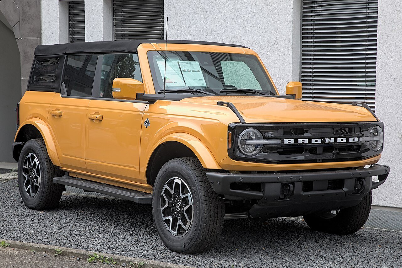 Ford Bronco Внедорожник (3 дв.)