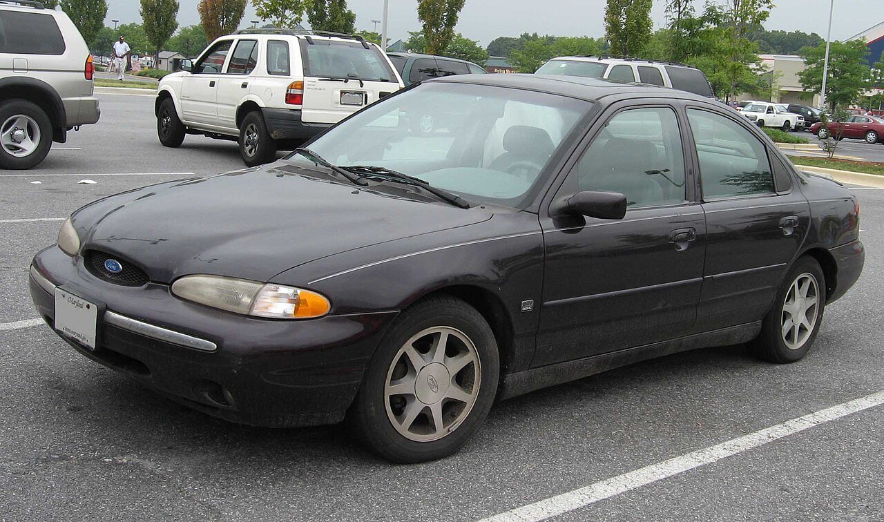 Ford Contour Седан