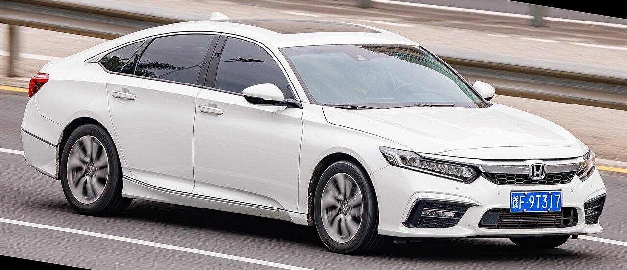 Honda Inspire Седан