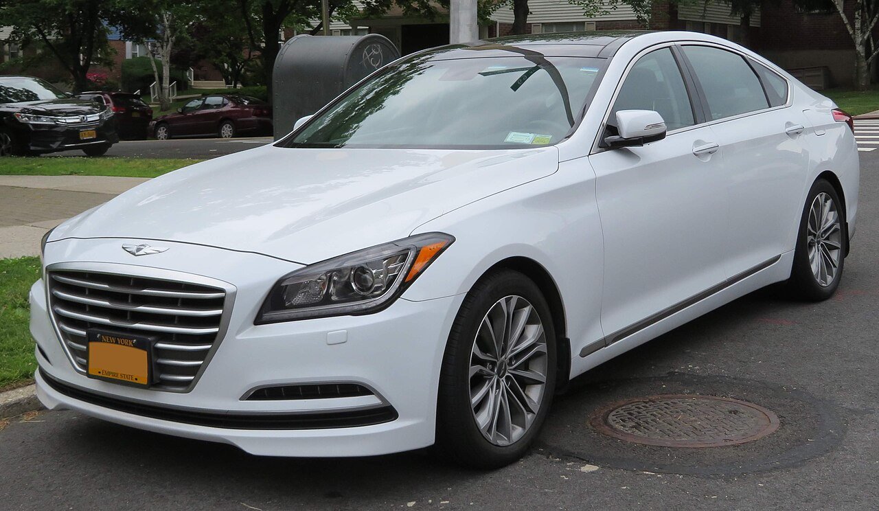 Hyundai Genesis Седан
