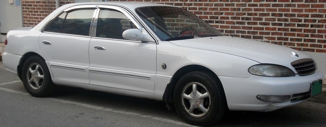 Hyundai Marcia Седан