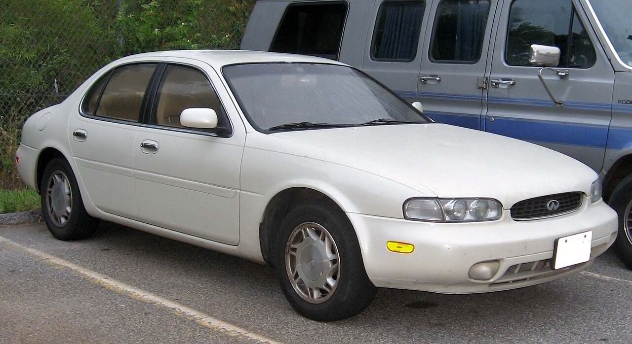 Infiniti J Седан