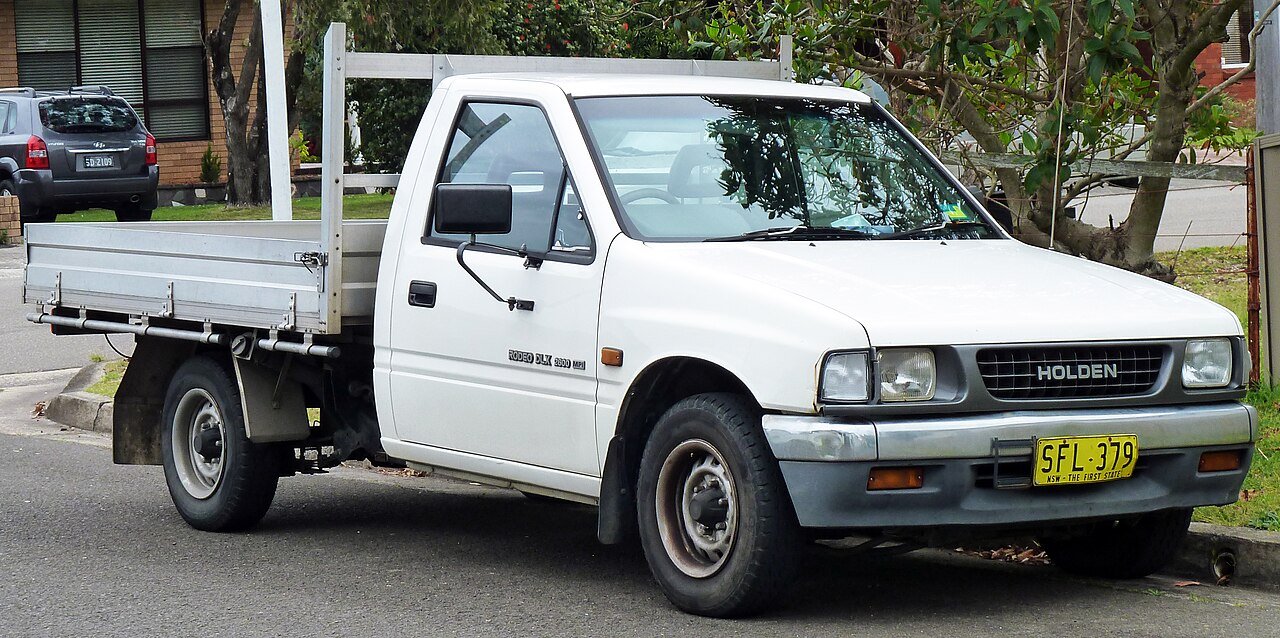 Isuzu Rodeo Внедорожник открытый