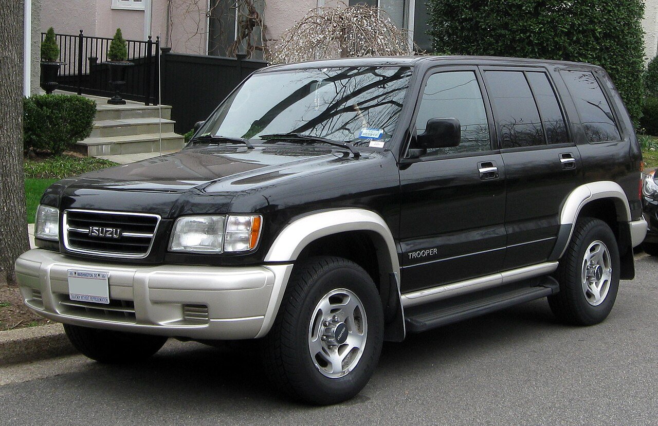 Isuzu Trooper Внедорожник (3 дв.)