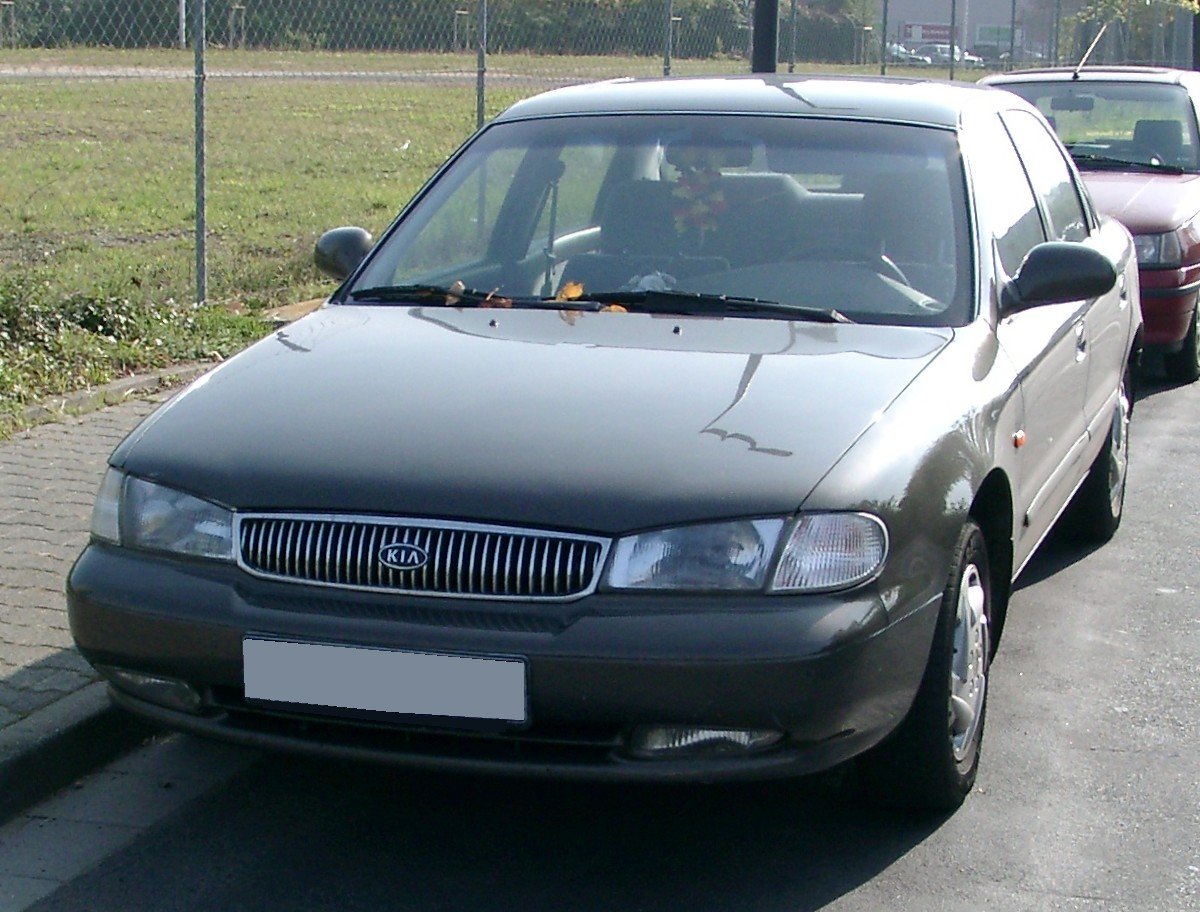 KIA Clarus Седан