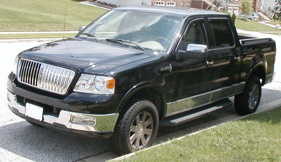 Lincoln Mark LT Пикап (4 дв.)