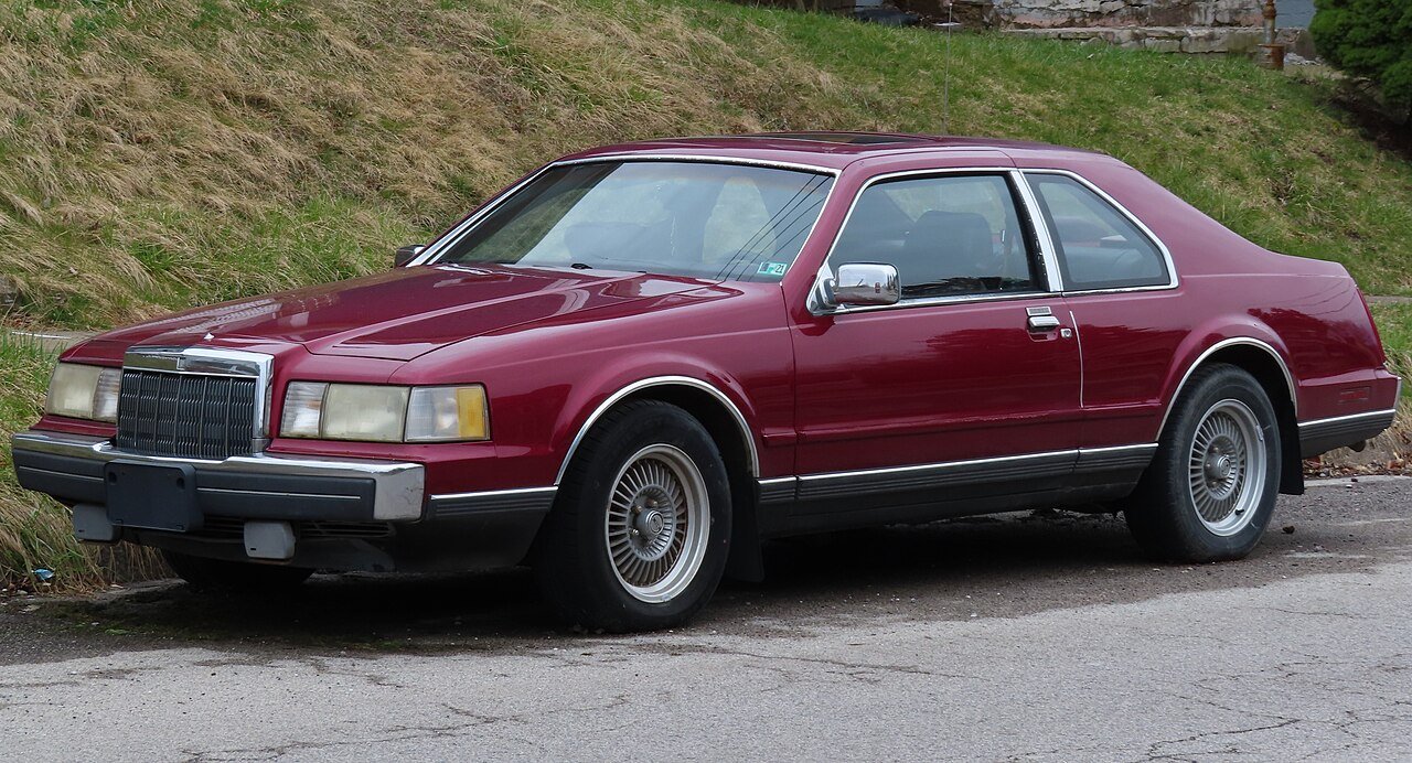 Lincoln Mark VII Купе